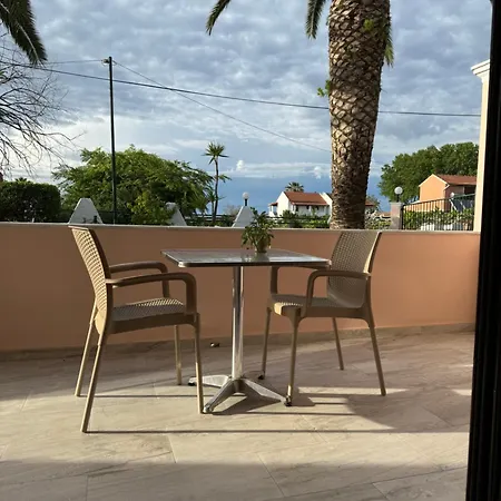 Elizabeth Roda (Corfu)