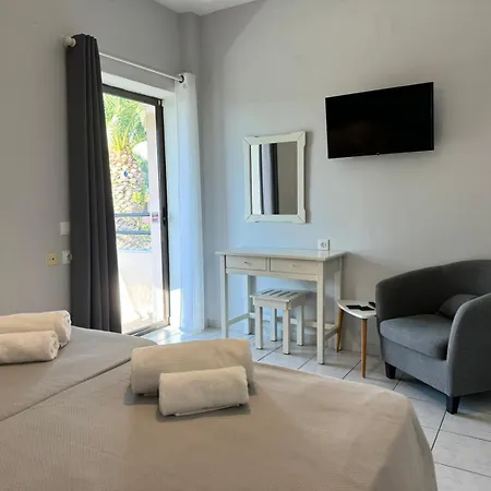 Elizabeth Aparthotel 4*