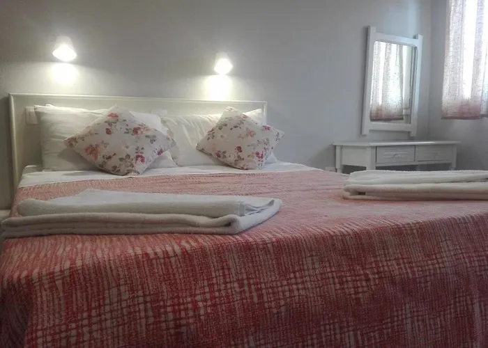 Elizabeth 4* Roda (Corfu)