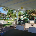 Elizabeth Aparthotel 4*